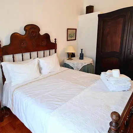 Solar Dos Carvalhos - De Turismo Apart Otel Nazaré