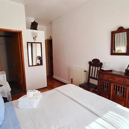 Апарт-отель Solar Dos Carvalhos - De Turismo Назаре